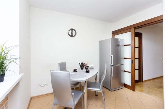 Апартаменты 2-rooms Apartament Nemiga str 12 Минск-51